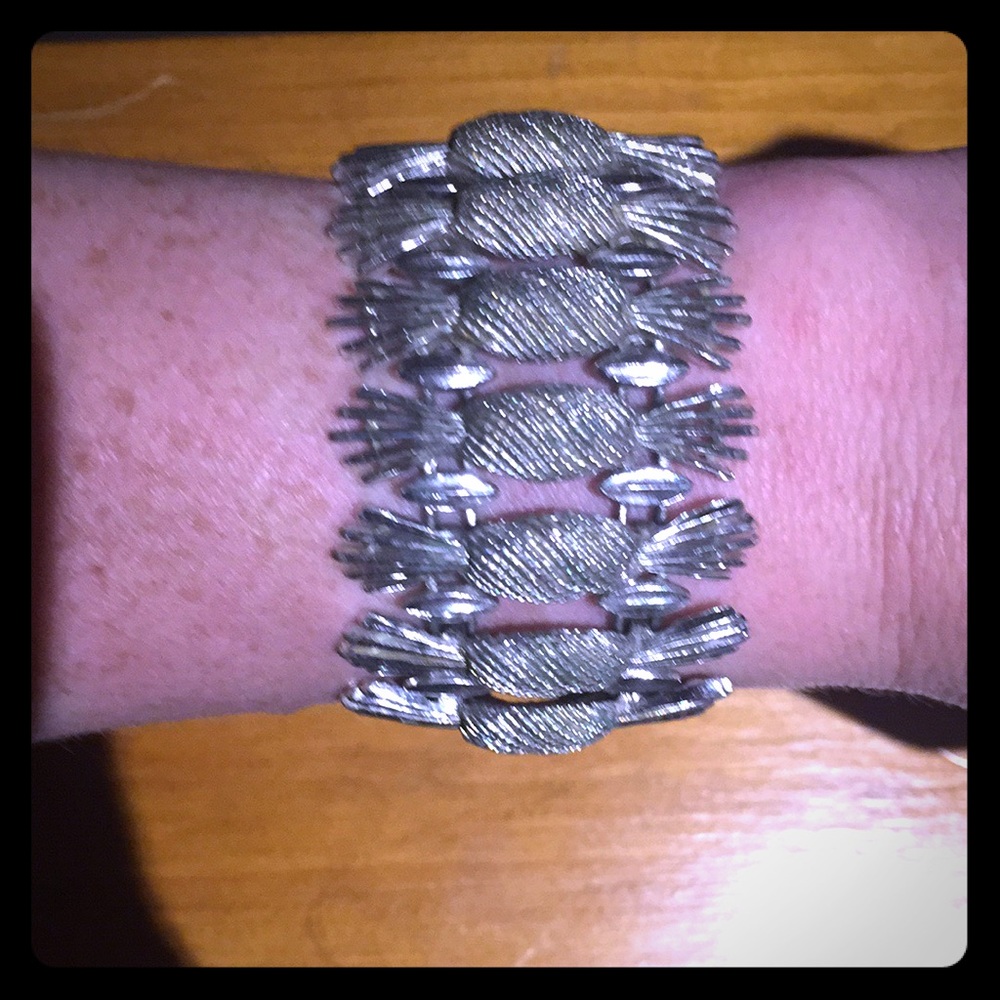 Vintage Pineapple Bracelet